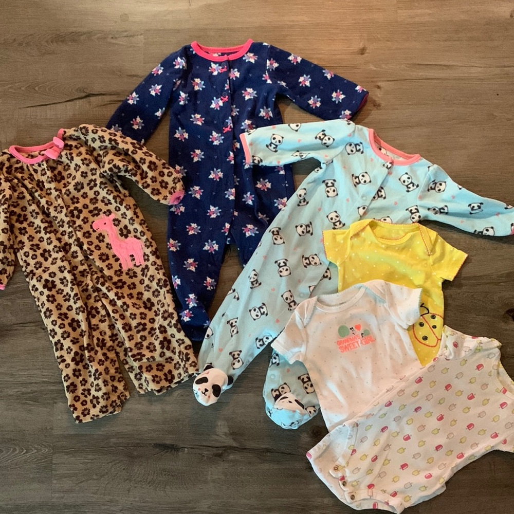 ‼️SOLD 9 Month baby girl bundle